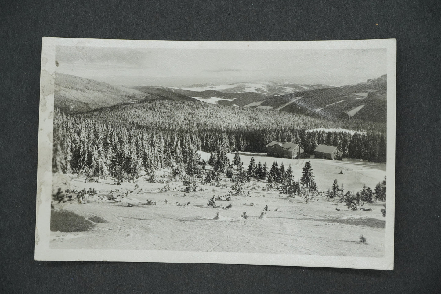 Postcard KRKONOSE - PEC UNDER SNOW. RICHTER'S SHELTERS (x13160)