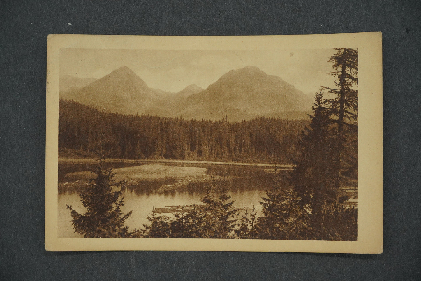 Postcard HIGH TATRAS, NEW STRBSKÉ PLESO (x13197)