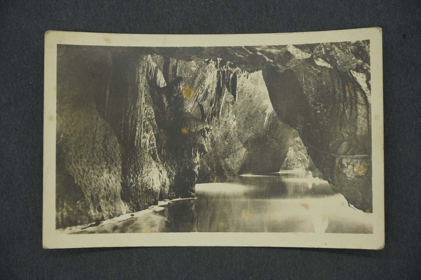 Postcard MORAVIAN KARST - WATER CRUISE (x13243)