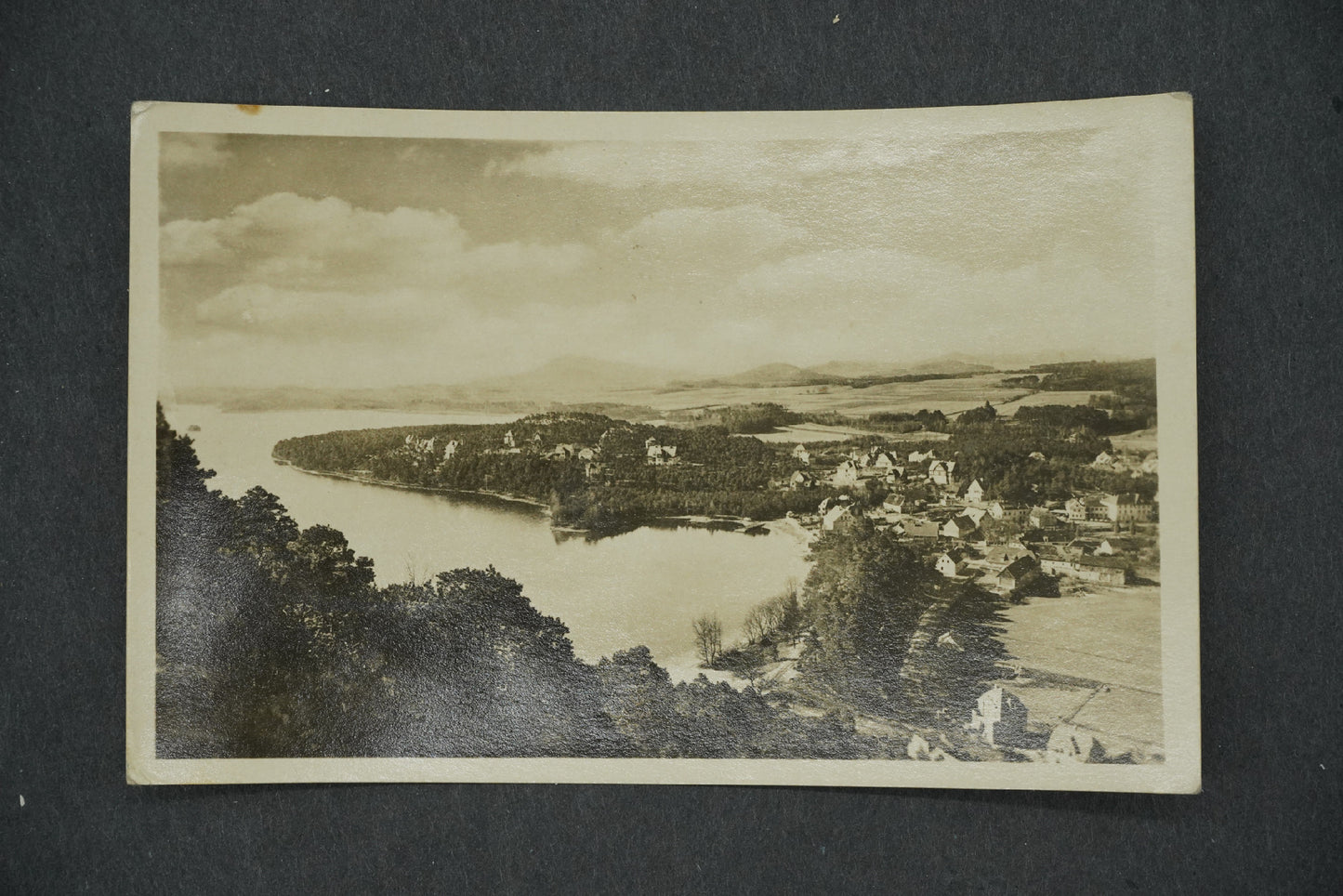 Postcard STARÉ SPLAVY RESORT BY LAKE MÁCH (x13333)