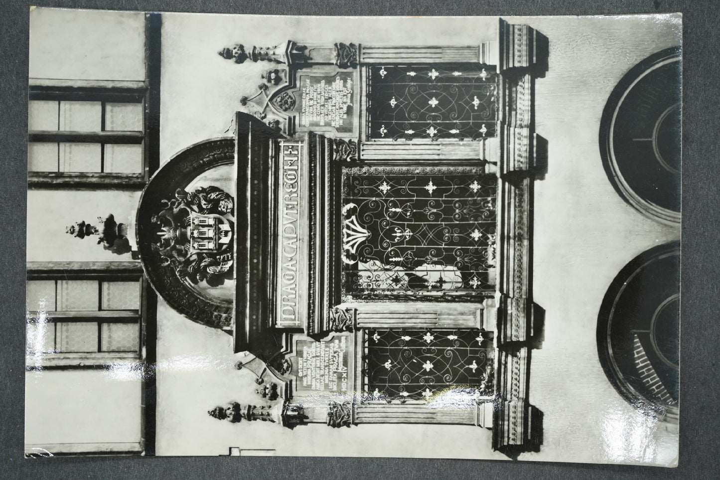 Postcard PRAGUE - OLD TOWN. WINDOW AFTER 1526 (x13547)