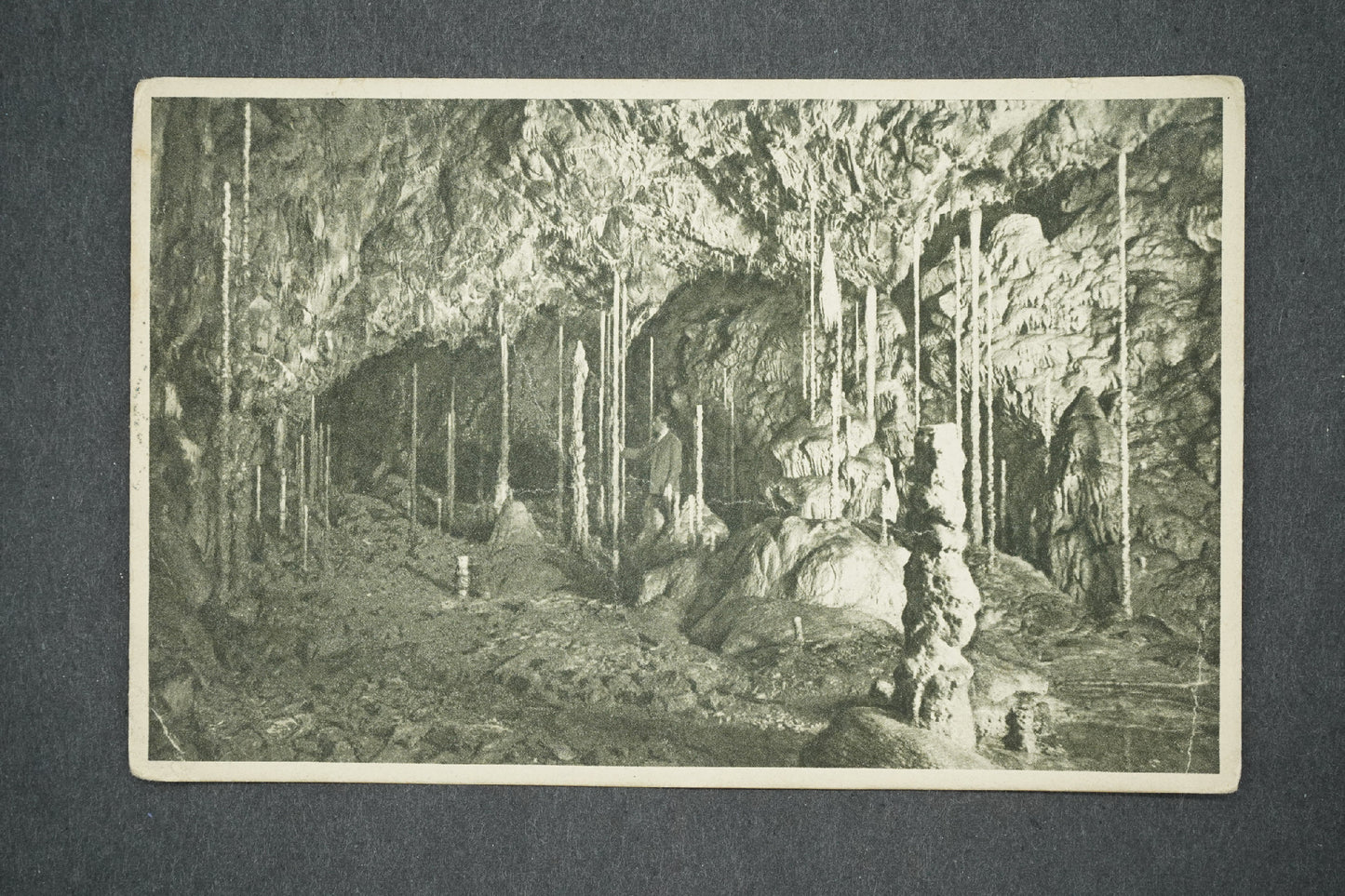 Postcard KATEŘINSKÁ CAVE (x13603)