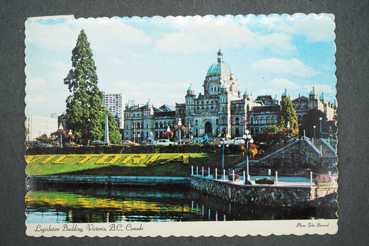 Pohlednice LEGISLATIVE BUILDONG VICTORIA B.C. CANADA (x13905)