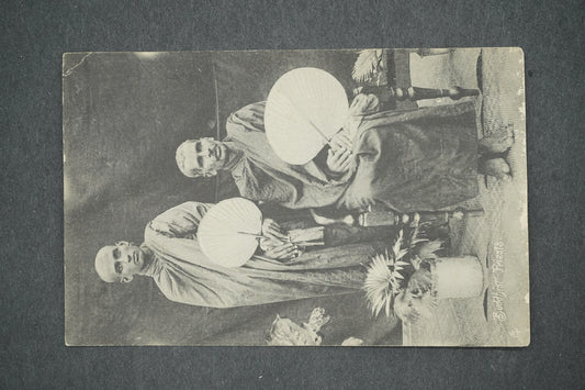 Pohlednice BUDDHIST PRIESTS (x14025)