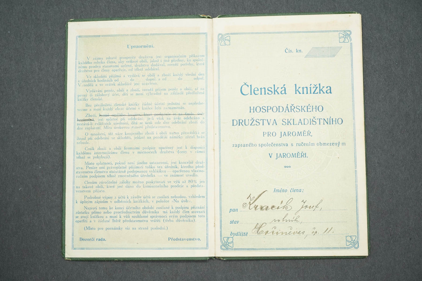 ČLENSKÁ KNÍŽKA HOSPODÁŘSKÉHO DRUŽSTVA SKLADIŠTNÍHO V JAROMĚŘI (x14945)