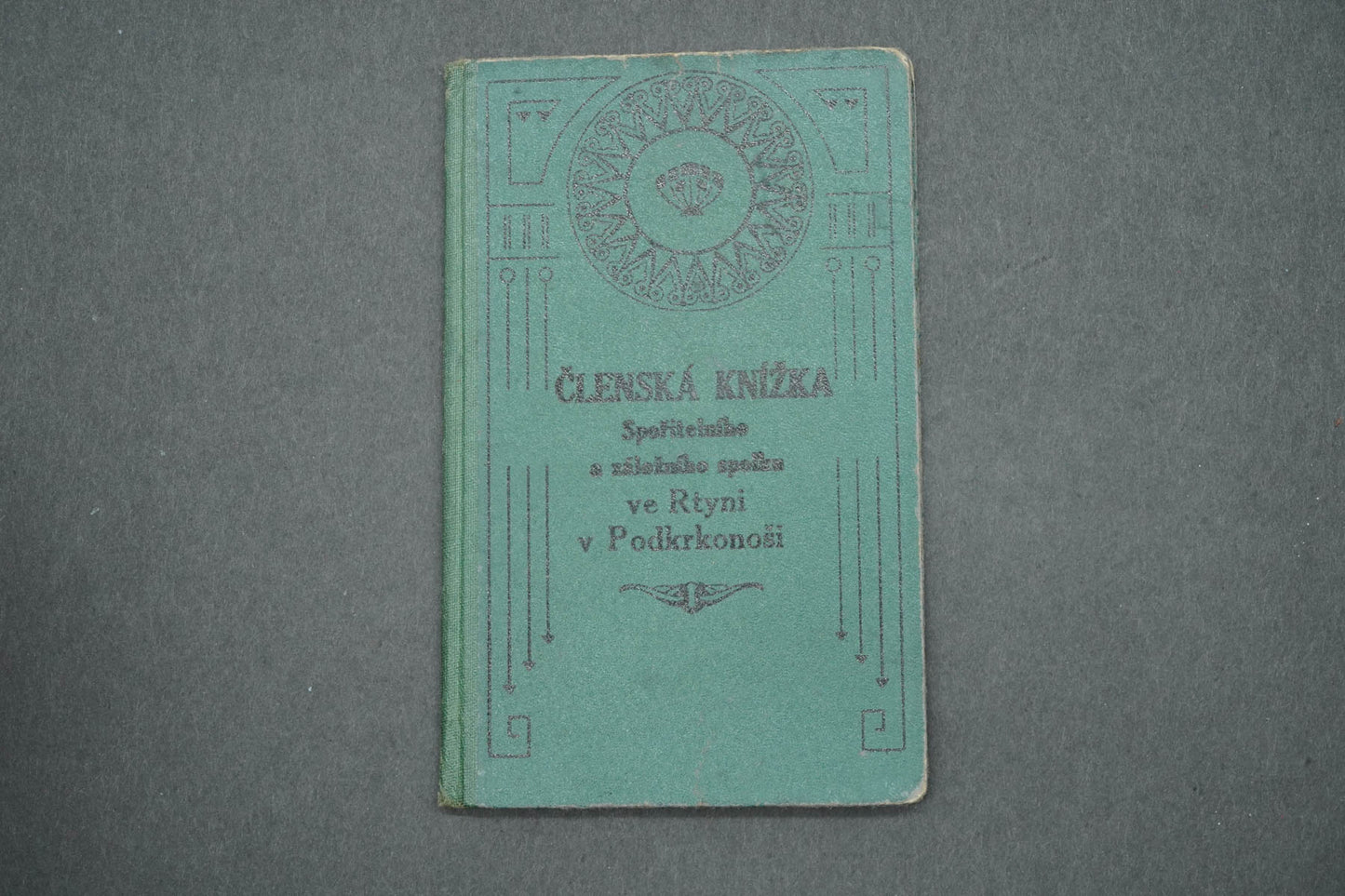 Členská knížka spořitelny ve Rtyni v Podkrkonoší (x14995)
