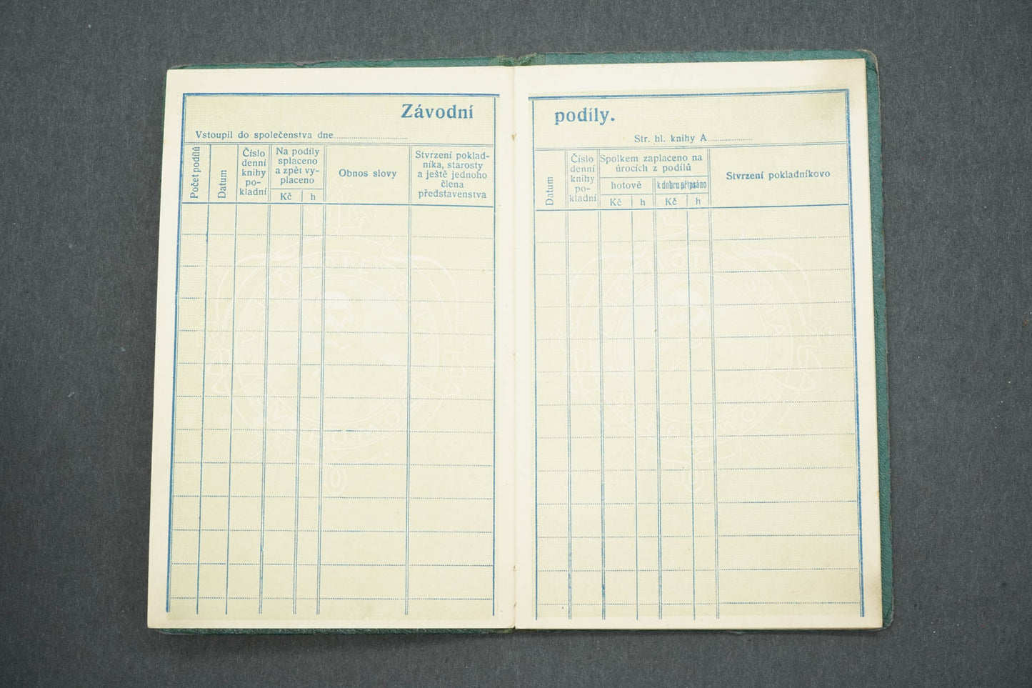 Členská knížka spořitelny ve Rtyni v Podkrkonoší (x14995)