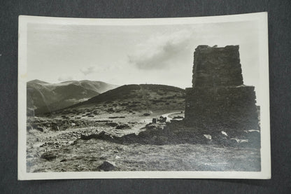 Pohlednice KRKONOŠE - HANČOVA MOHYLA NA ZLATÉM NÁVRŠÍ (x14106)