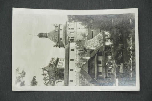 Pohlednice JINDŘ. HRADEC - ZÁMEK ROTUNDA (x14211)