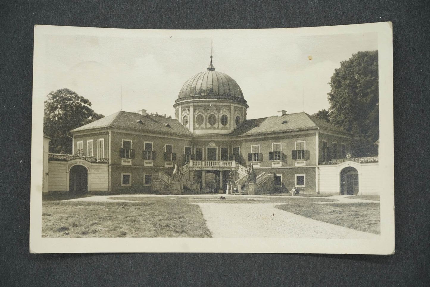 Pohlednice VELTRUSY - ZÁMEK (x14220)