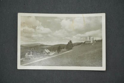 Pohlednice TURISTICKÁ ÚTULNA U DAŇKŮ A HOTEL SULOV BÍLÝ KŘÍŽ (x14757)