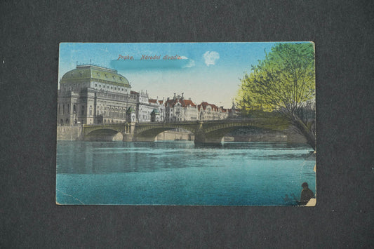 Pohlednice PRAHA NÁRODNÍ DIVADLO. (x14867)