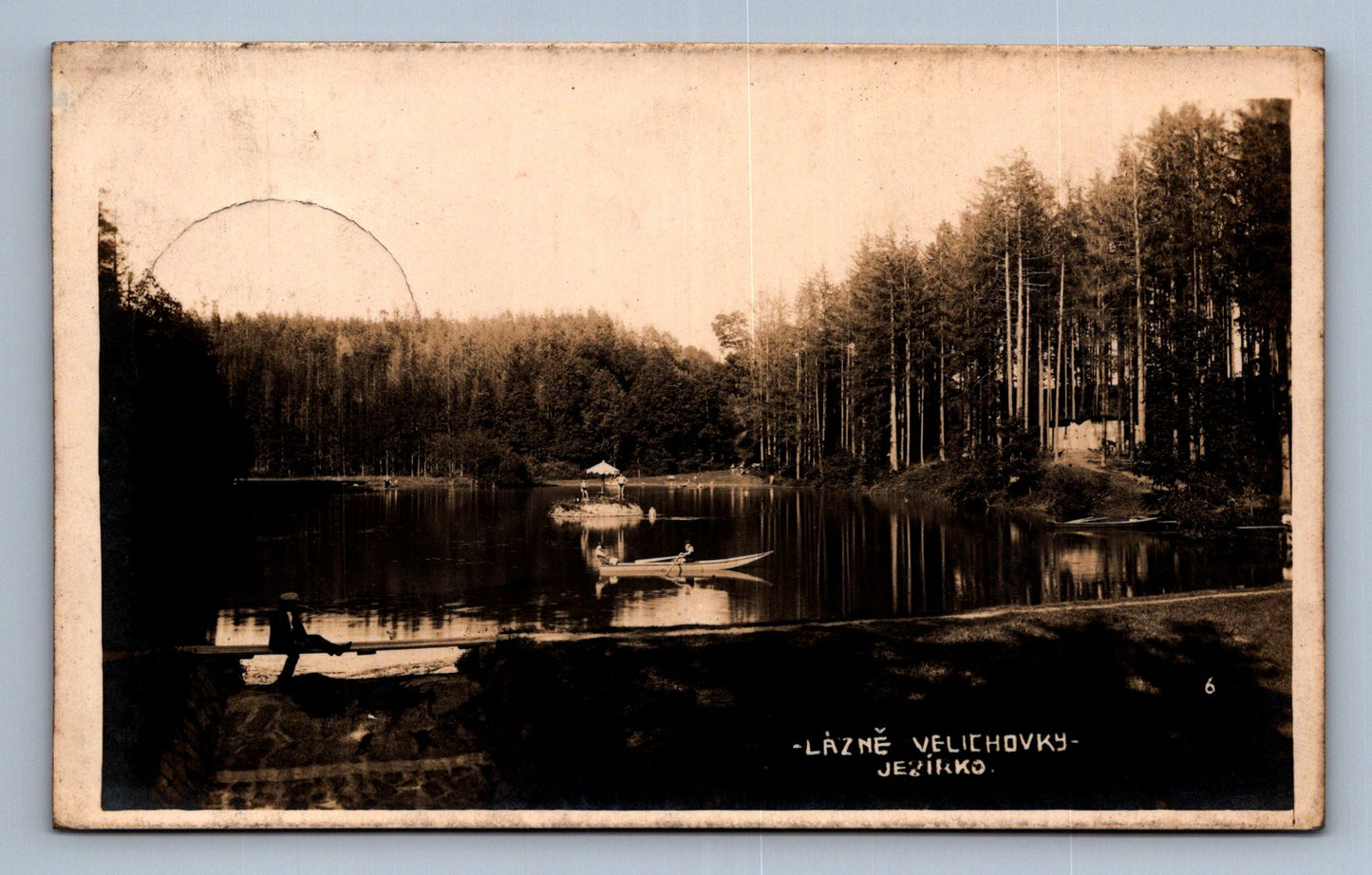 Pohlednice Lázně Velichovky - jezírko (JN159)