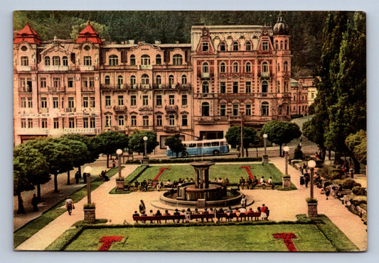 Pohlednice Mariánské lázně - Stalinovo náměstí (JN438)
