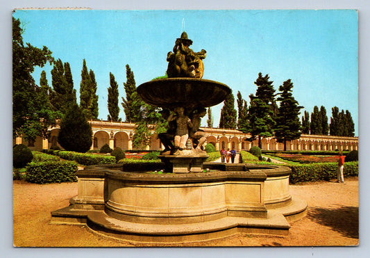 Pohlednice Kroměříž-květná zahrada (JN611)