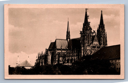 Pohlednice Praha - Chrám sv. Víta - Černobílá pohlednice (JN1076)