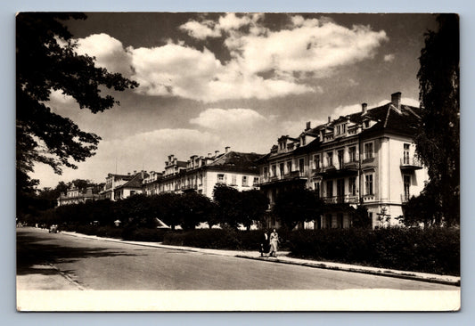 Pohlednice Františkovy Lázně Třida 5.května (JN1637)