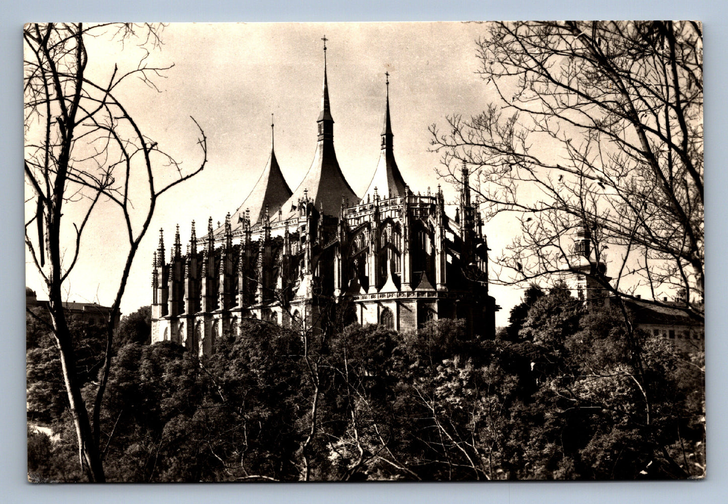 Pohlednice Kutná hora Mohutný gotický dóm (JN1653)