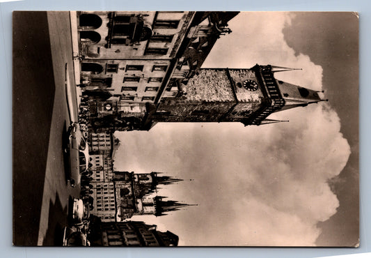 Pohlednice PRAHA - SAROMĚSTSKÁ RADNICE A TÝNSKÝ CHRÁM (x17470)