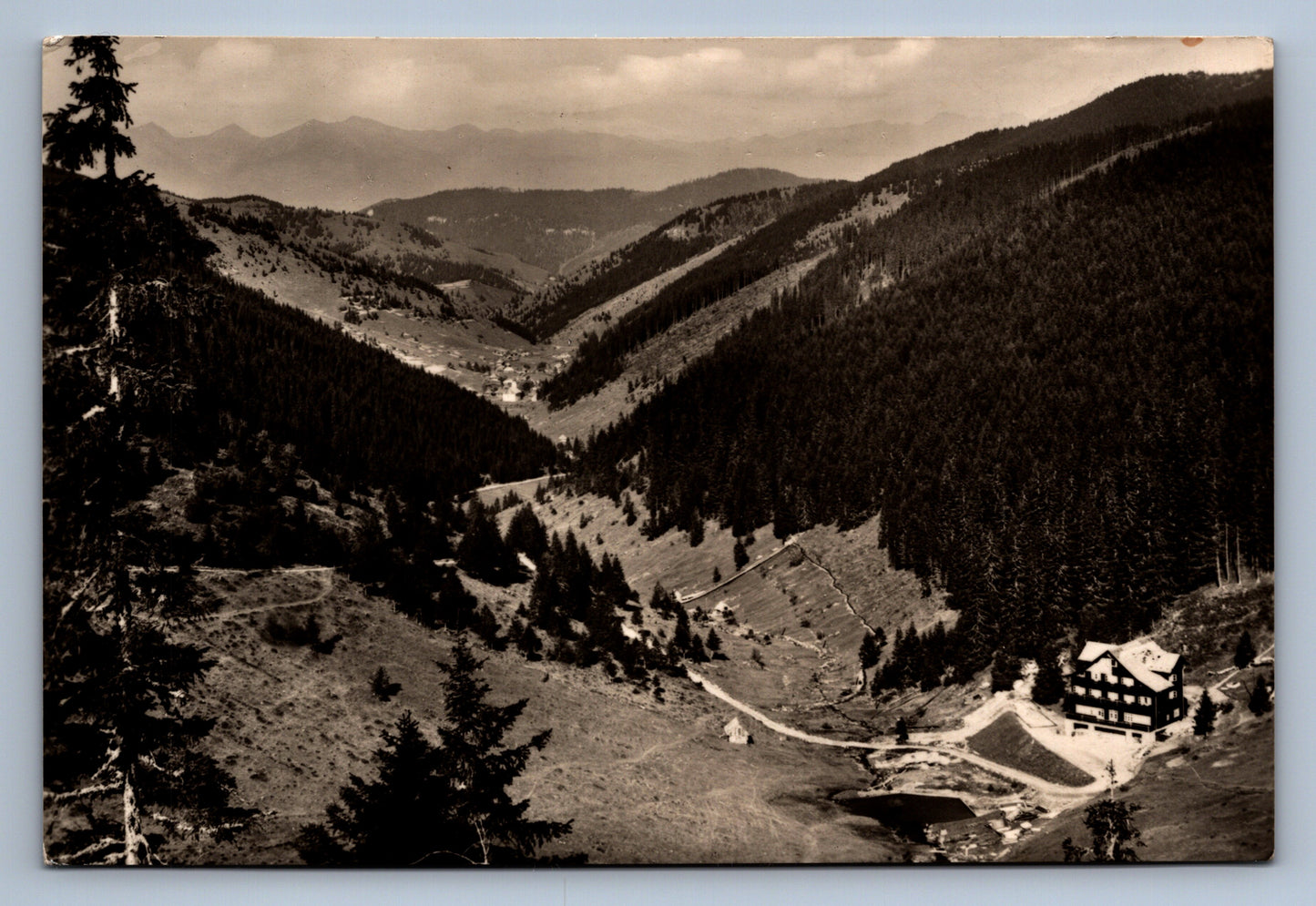 Pohlednice NÍZKÉ TATRY - CHATA POD ČERTOVICOU (x17522)
