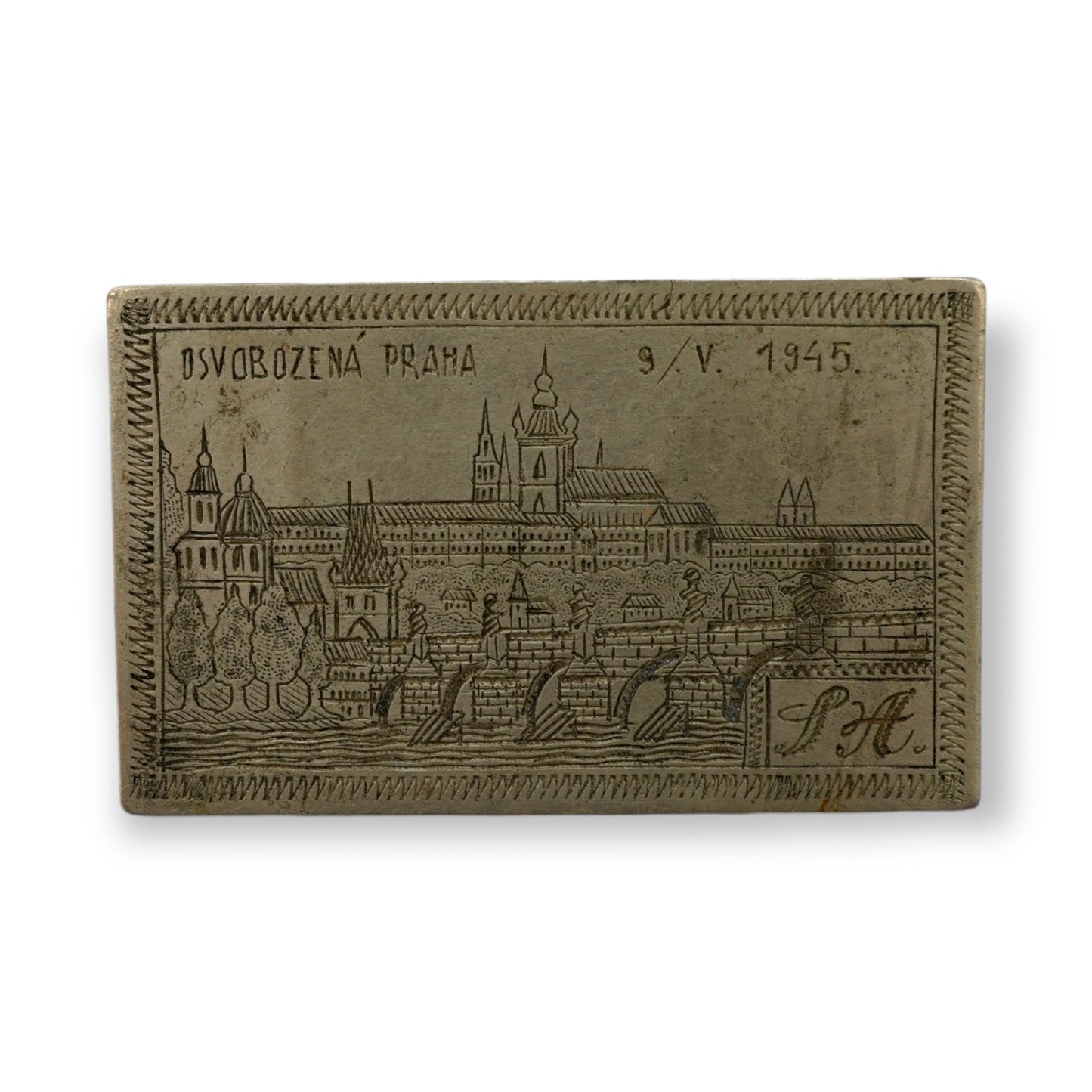 Odznak OSVOBOZENÁ PRAHA 1945 (x19245)