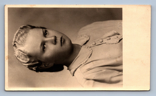 Pohlednice DÍVKA (x17947)