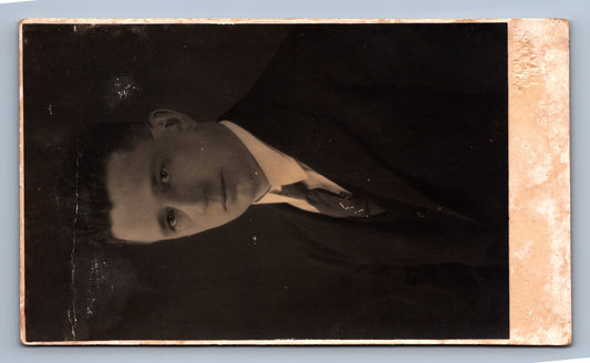 Pohlednice MUŽ V OBLEKU (x18197)