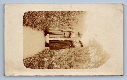 Pohlednice ŽENY V KLOBOUCÍCH (x18265)