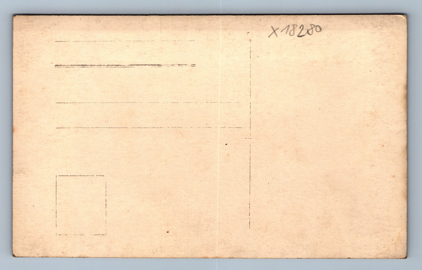 Pohlednice ŽENA V KLOBOUKU (x18280)