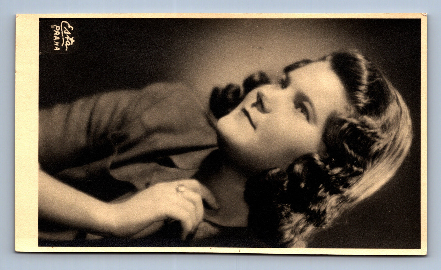 Pohlednice ŽENA (x18332)