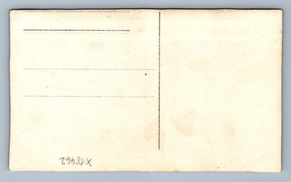 Pohlednice MUŽ V OBLEKU (x18462)