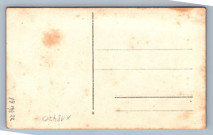 Pohlednice PŘED DOMEM (x18470)