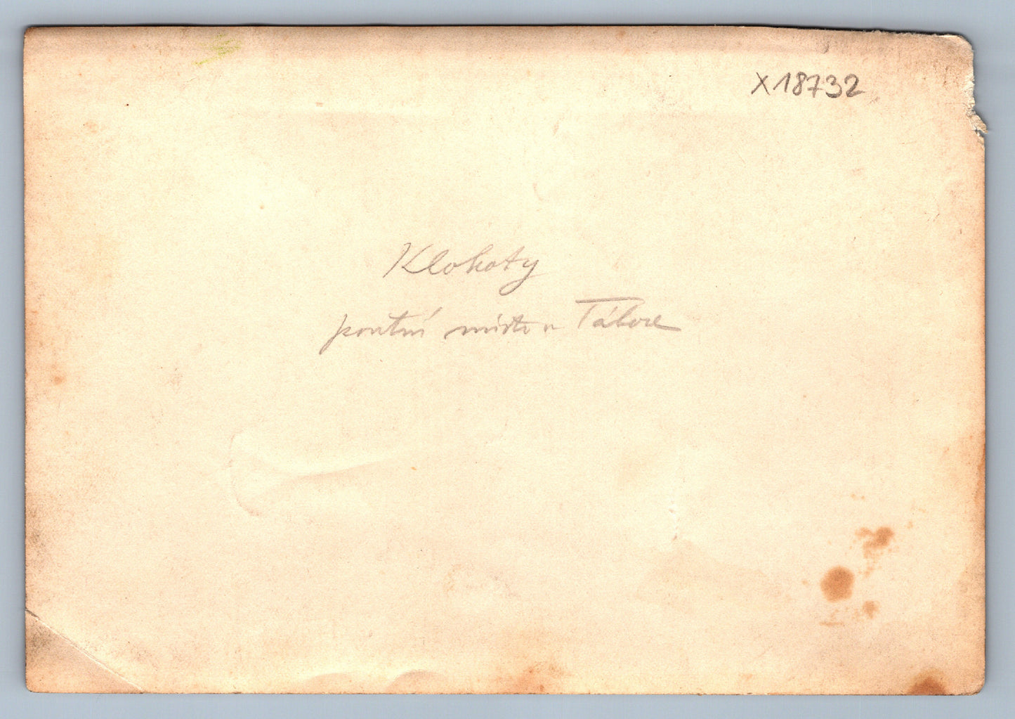 Fotografie NA PROCHÁZCE KLOKOTY U TÁBORA (x18732)
