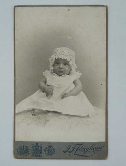 Fotografie DÍTĚ J.F.LANGHANS K.U.K HOF-PHOTOGRAPH (x18788)