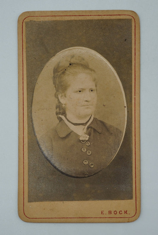 Fotografie ŽENA E.BOCK FOTOGRAF A MALÍŘ V KARLÍNĚ V PRAZE (x18789)