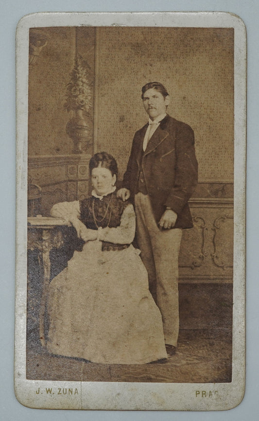 Fotografie MUŽ A ŽENA J.W. ZUNA (x18821)