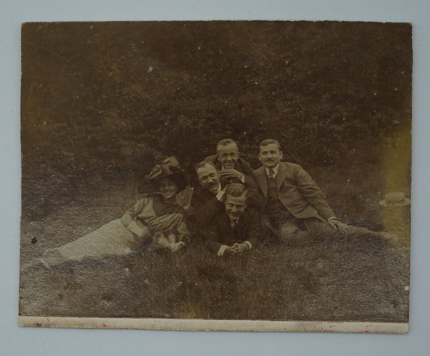 Fotografie PŘÍBUZNÍ (x18834)