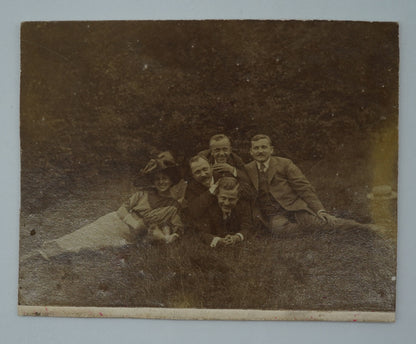 Fotografie PŘÍBUZNÍ (x18834)