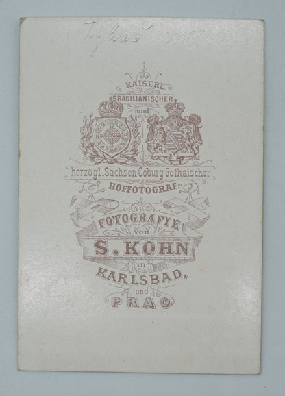Fotografie MUŽ V UNIFORMĚ FOTOGRAFIE S. KOHN. (x18840)