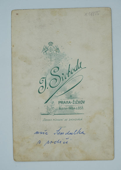 Fotografie RODINA J. SVOBODA PRAHA ŽIŽKOV (x18885)
