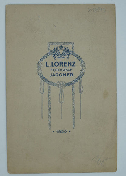 Fotografie důstojník V UNIFORMĚ L- LORENZ JAROMĚŘ (x18893)