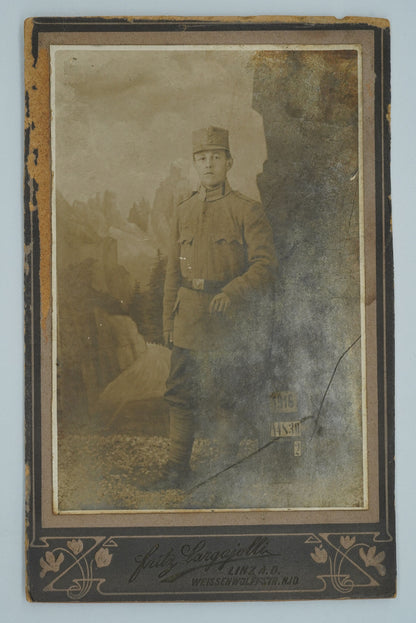 Fotografie MUŽ V UNIFORMĚ FRITZ LARGGJOLLI (x18908)