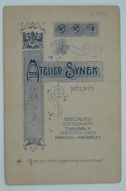 Fotografie DÍVKA V BÍLÉM J. B. SYNEK MĚLNÍK (x18928)