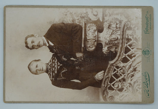Fotografie MUŽ A ŽENA V ČERNÉM H. BOGLER FRANKFURT (x18937)