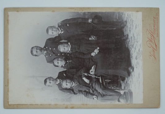 Fotografie RODINA V ČERNÉM JOSEF WEIJS (x18939)