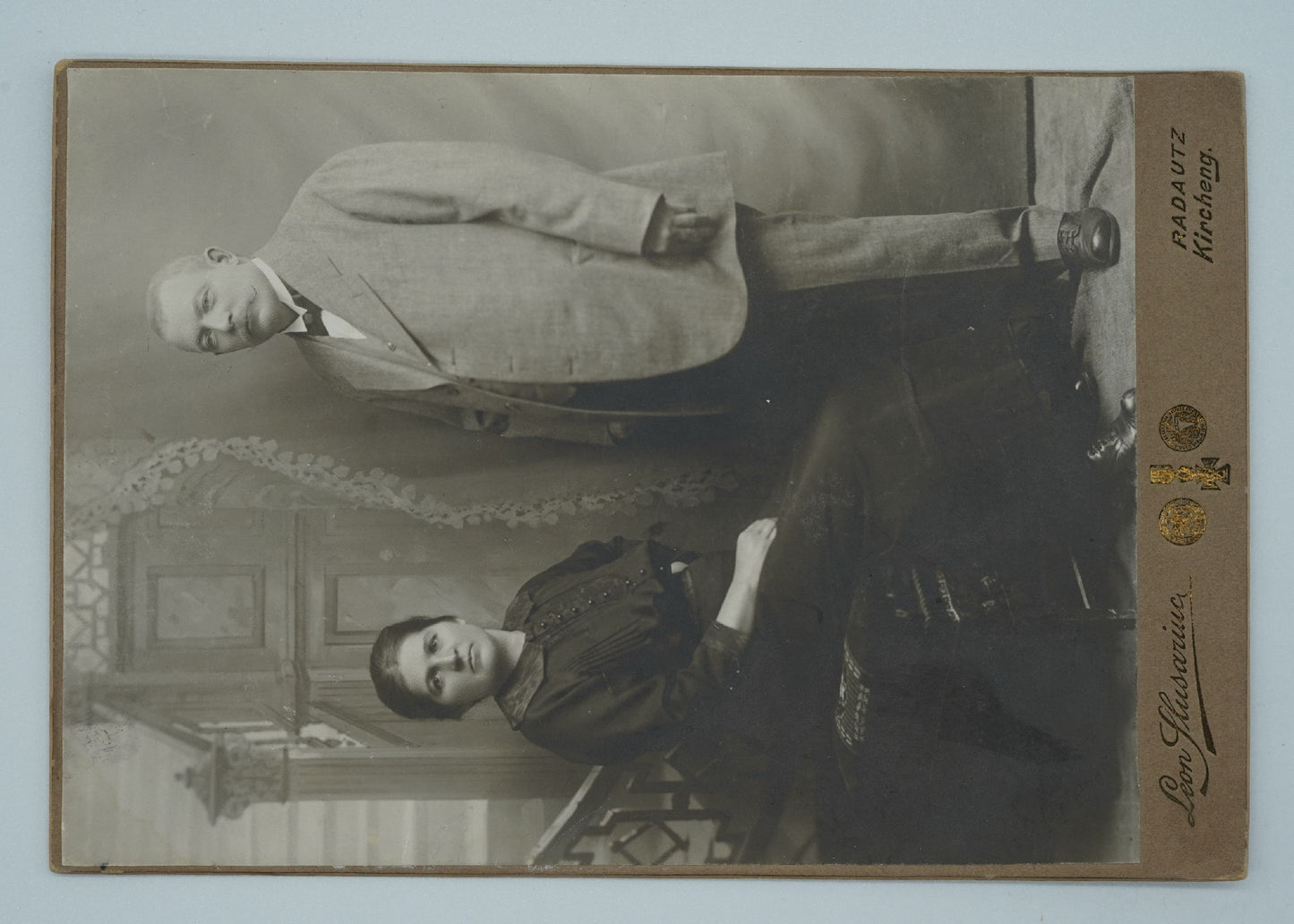 Fotografie MUŽ A ŽENA LEON SLUSARIUC (x18943)
