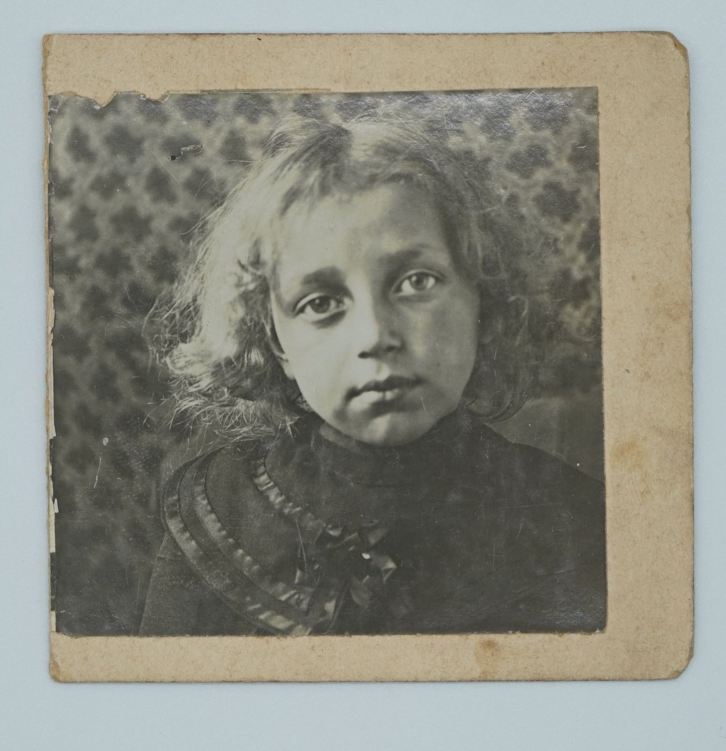 Fotografie DÍVKA A MARONGITÁCI (x18961)