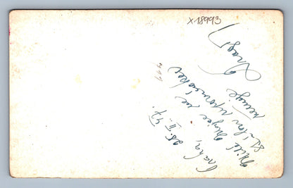 Fotografie MLADÝ MUŽ HEREC AUTOGRAM (x18993)