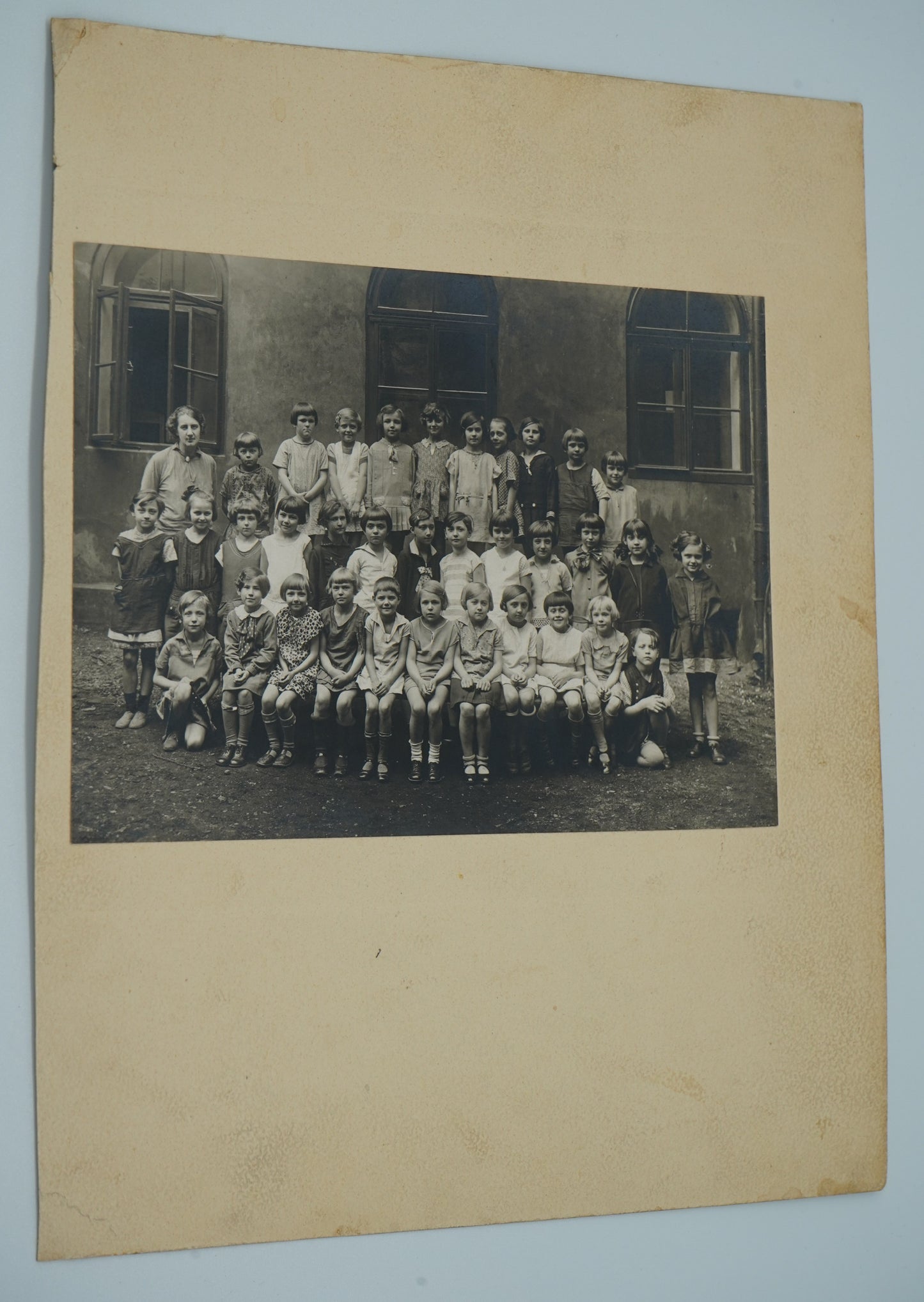 Fotografie ZÁKLADNÍ ŠKOLA 3. TŘÍDA 1929 SMÍCHOV (x19199)