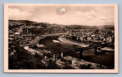 Pohlednice ÚSTÍ NAD LABEM - V POZADÍ NEMOCNICE (x19527)